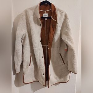 Old Navy sherpa jacket small